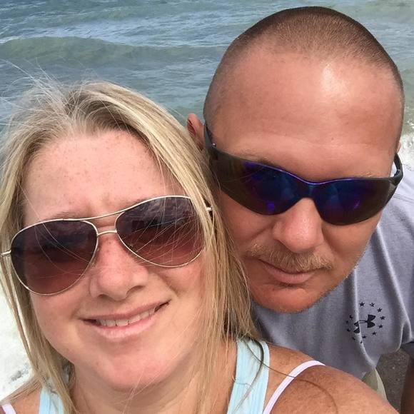 Meet your Posher, Robin - Picture 1 of 1